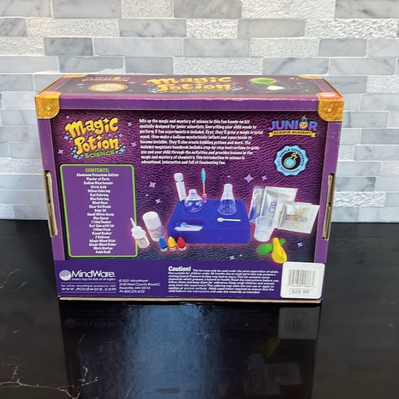 NWT Mindware Magic Potion Science Kit - Picture 3 of 9